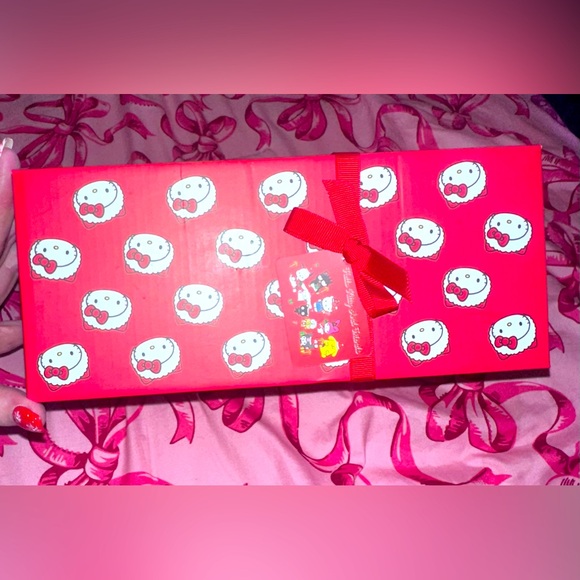 Hello kitty Christmas mug & figurine set - Picture 2 of 5